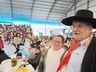 Corte do bolo marca comemoração de 36 anos de Iporã do Oeste