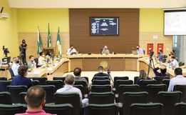 Legislativo aprova uso de pulseira de identificação para positivados ou com suspeita de Covid-19