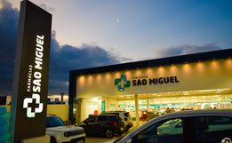Farmácia São Miguel comemora 24 anos de história; fotos