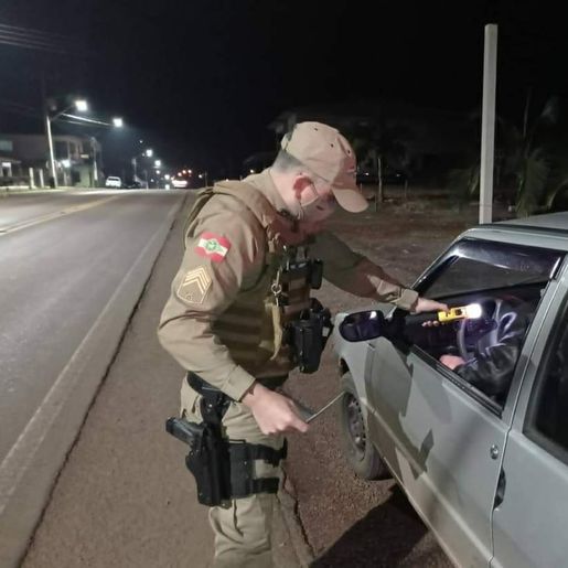 Polícia Militar realiza Operação Lei Seca em Iporã do Oeste 