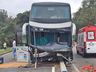 Acidente envolvendo ônibus de SMOeste deixa um morto e outro gravemente ferido