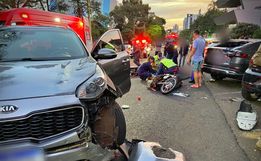 Motociclista fica ferido em acidente no centro de São Miguel do Oeste