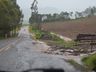 Forte chuva provoca alagamentos em vários municípios da região 