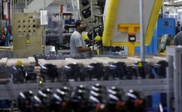 Indústria de SC perde 1,6 mil empregos em agosto em meio ao tarifaço dos EUA