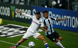 Grêmio só empata com Fortaleza na Arena e segue isolado na lanterna 