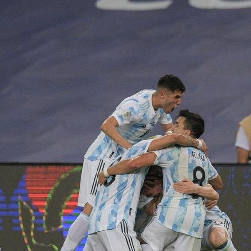 Argentina bate Brasil na final da Copa América e encerra jejum de títulos