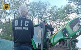 Polícia Civil localiza trator roubado em Minas Gerais na região de fronteira