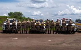 Polícia Militar Rodoviária realiza instrução de direção de caminhonete 4x4 para Policiais Militares