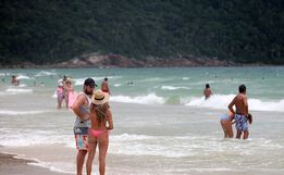 Sol e calorão de quase 40°C marcam o domingo em SC