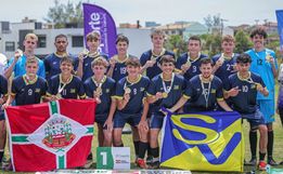 Escola de Itapiranga conquista título estadual do moleque bom de bola 