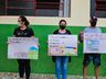 Escola realiza “Abraço Solidário” contra a municipalização; assista ao vídeo